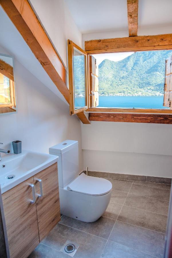Guesthouse Mrshe Palace 帕里斯特 外观 照片